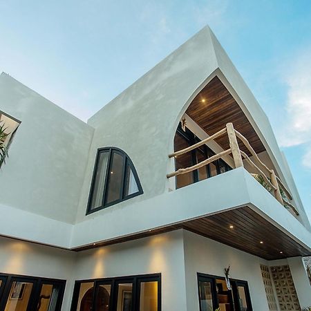 Good Day Villas Lembongan Exteriör bild